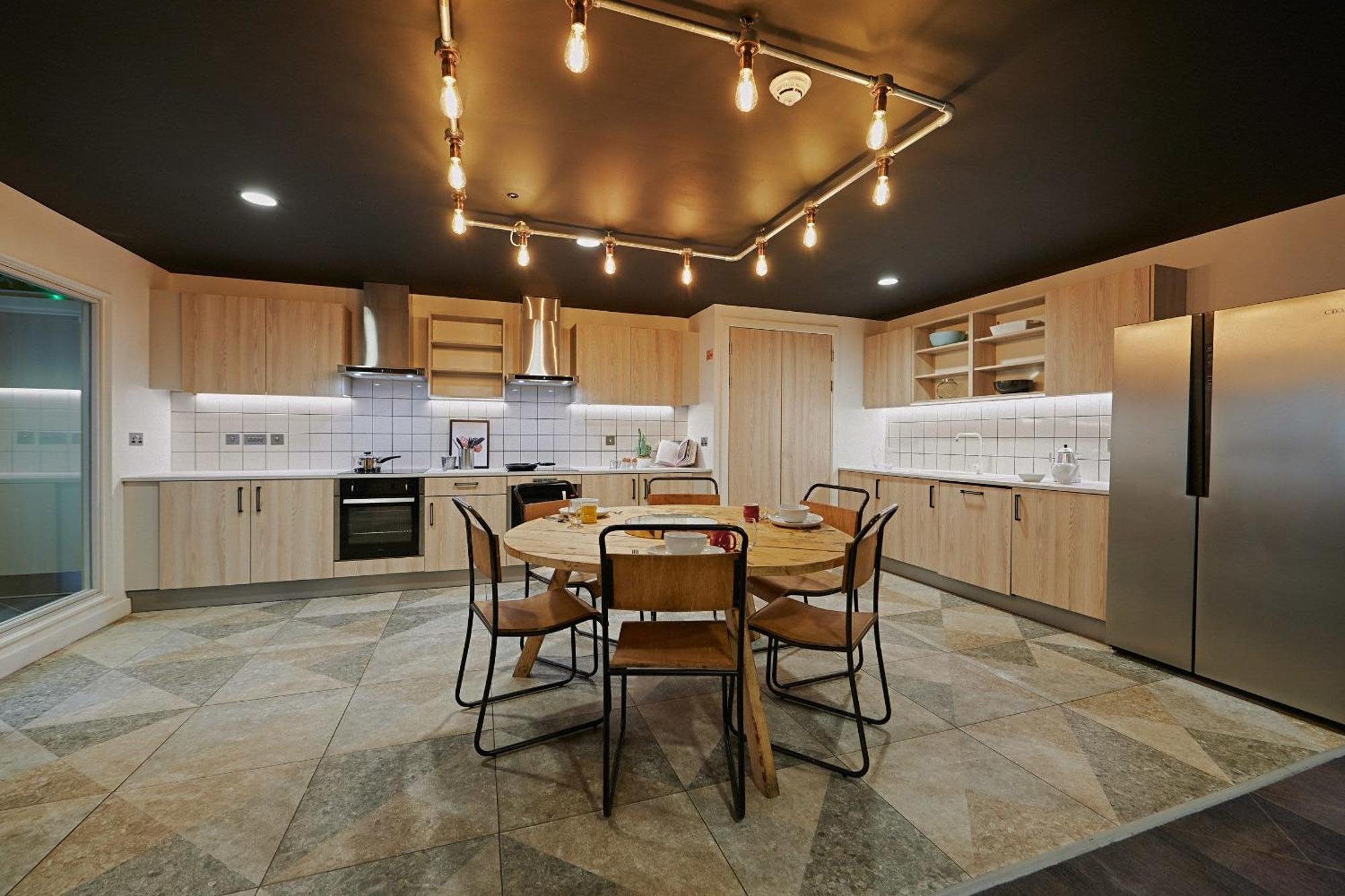 Fully Equipped Modern Studios In Glasgow West End For Students Only Екстериор снимка